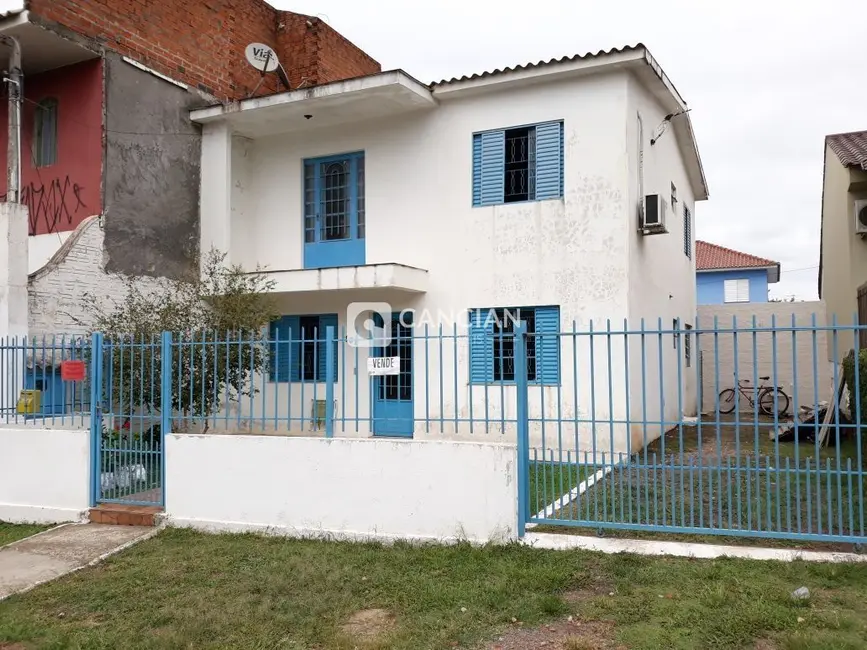 Foto 2 de Casa com 4 quartos à venda, 130m2 em Camobi, Santa Maria - RS