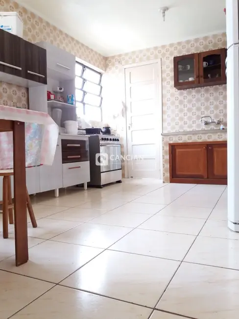 Foto 4 de Apartamento com 3 quartos à venda, 132m2 em Centro, Santa Maria - RS