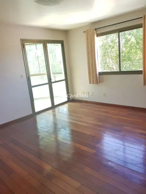 Apartamento com 3 quartos à venda, 93m2 em Centro, Santa Maria - RS - imagem 4 Foto 4 de Apartamento com 3 quartos à venda, 93m2 em Centro, Santa Maria - RS