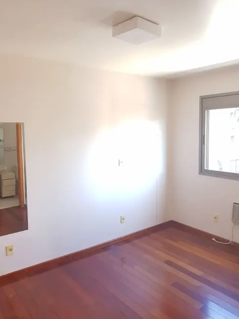 Apartamento com 3 quartos à venda, 93m2 em Centro, Santa Maria - RS - imagem 7 Foto 7 de Apartamento com 3 quartos à venda, 93m2 em Centro, Santa Maria - RS