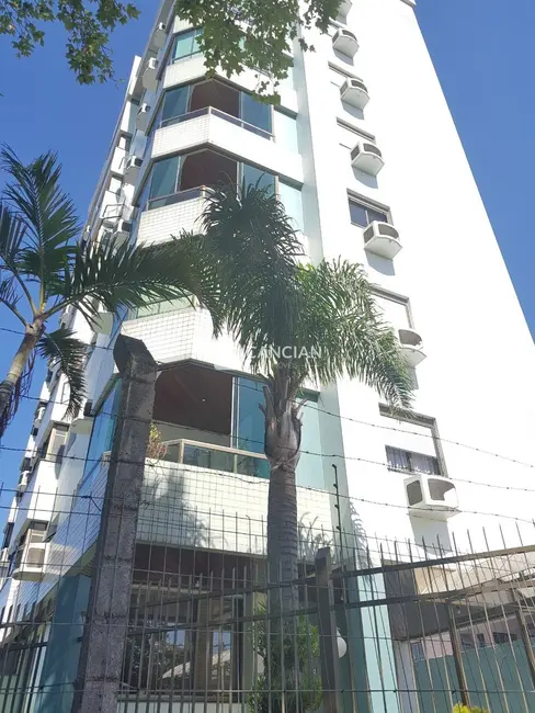 Foto 1 de Apartamento com 3 quartos à venda, 93m2 em Centro, Santa Maria - RS