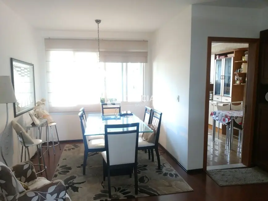 Foto 3 de Apartamento com 4 quartos à venda, 165m2 em Bonfim, Santa Maria - RS