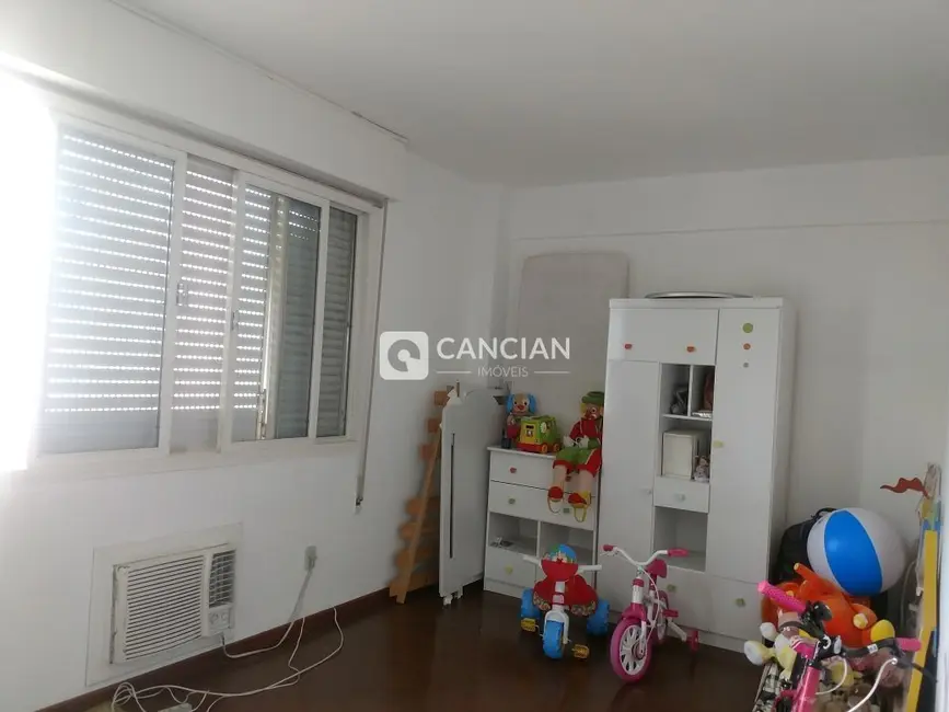 Foto 7 de Apartamento com 4 quartos à venda, 165m2 em Bonfim, Santa Maria - RS