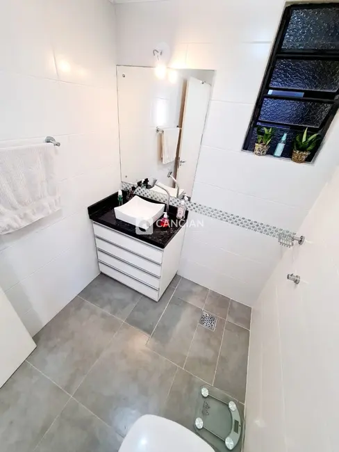 Foto 9 de Apartamento com 3 quartos à venda, 96m2 em Centro, Santa Maria - RS