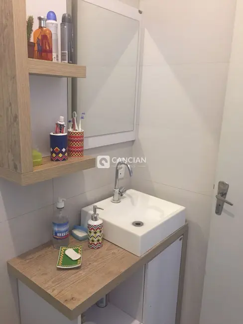 Foto 4 de Apartamento com 2 quartos à venda, 69m2 em Duque de Caxias, Santa Maria - RS