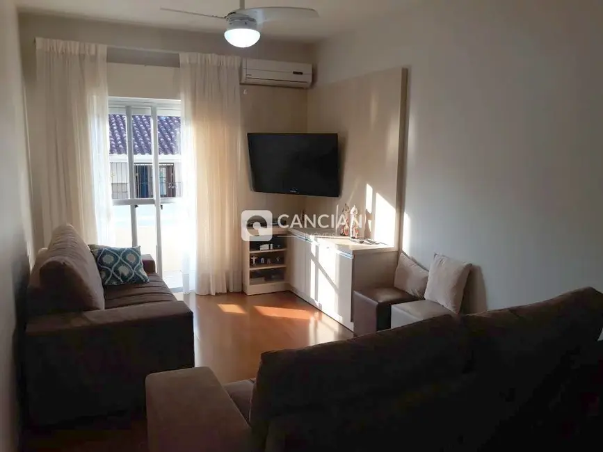 Foto 2 de Apartamento com 3 quartos à venda, 95m2 em Centro, Santa Maria - RS