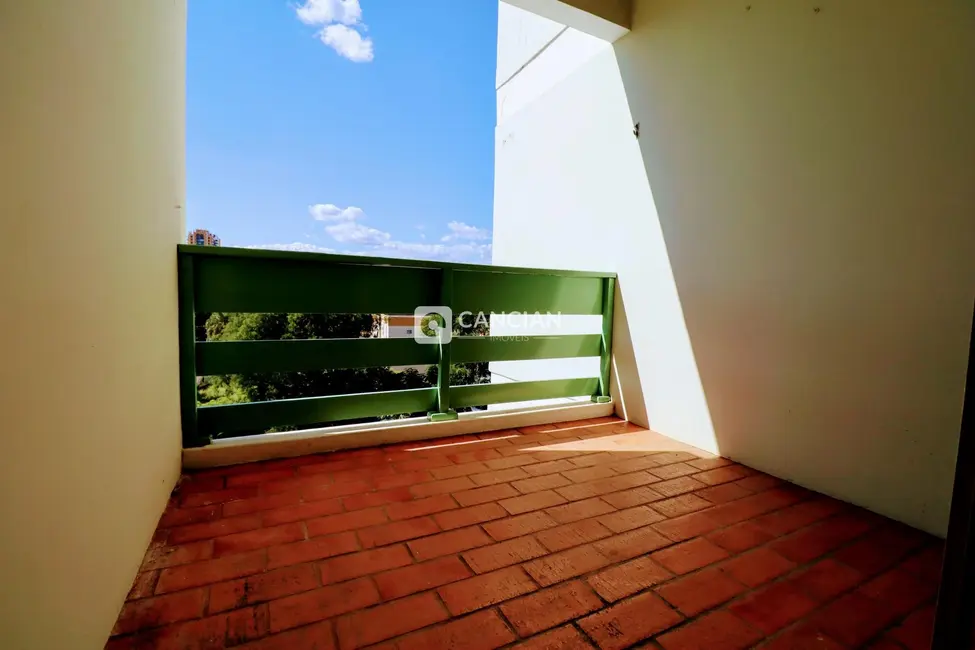 Foto 4 de Cobertura com 4 quartos à venda, 229m2 em Nossa Senhora de Fátima, Santa Maria - RS