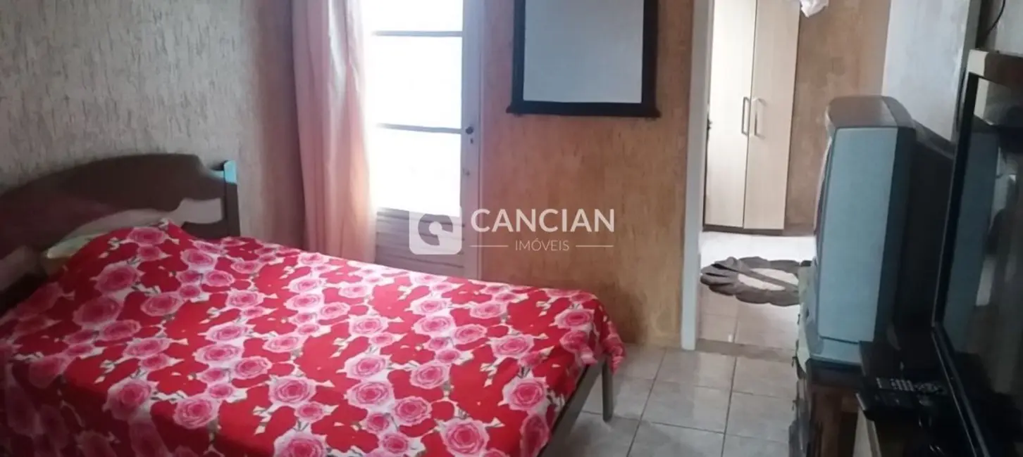 Casa com 3 quartos à venda, 195m2 em Camobi, Santa Maria - RS - imagem 9 Foto 9 de Casa com 3 quartos à venda, 195m2 em Camobi, Santa Maria - RS