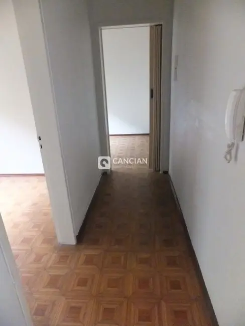 Foto 8 de Apartamento com 3 quartos à venda, 59m2 em Nossa Senhora Medianeira, Santa Maria - RS