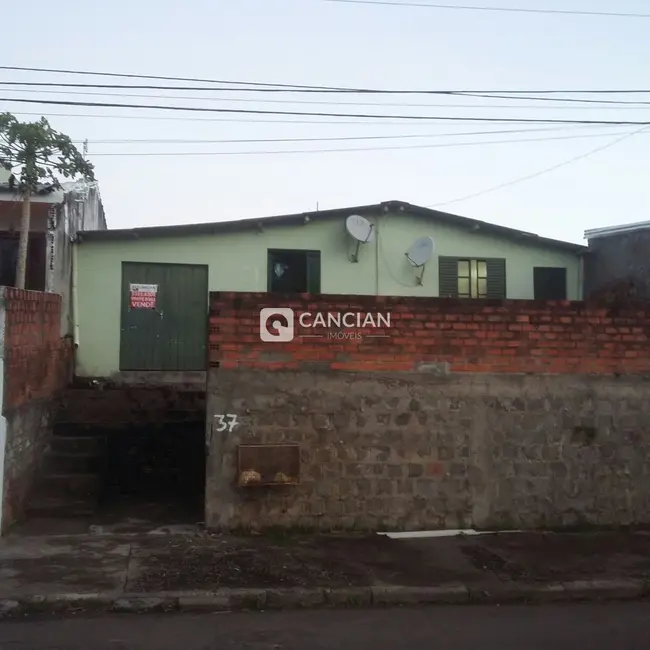 Foto 1 de Casa com 2 quartos à venda, 134m2 em Tancredo Neves, Santa Maria - RS