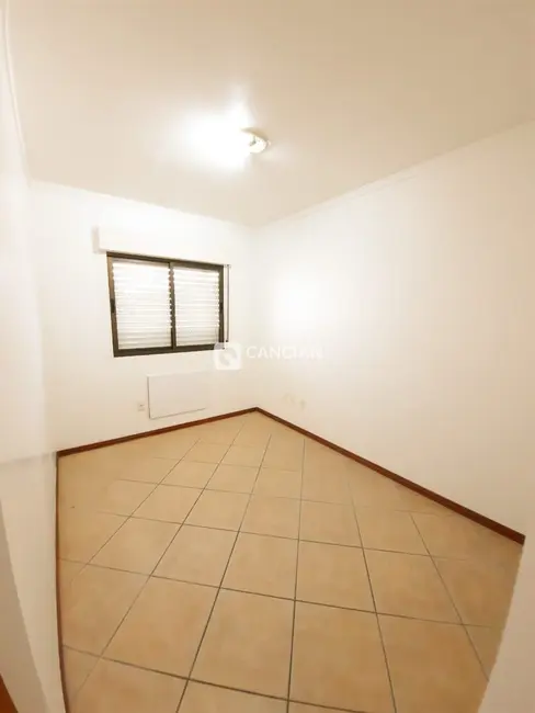 Foto 5 de Apartamento com 2 quartos à venda, 58m2 em Centro, Santa Maria - RS
