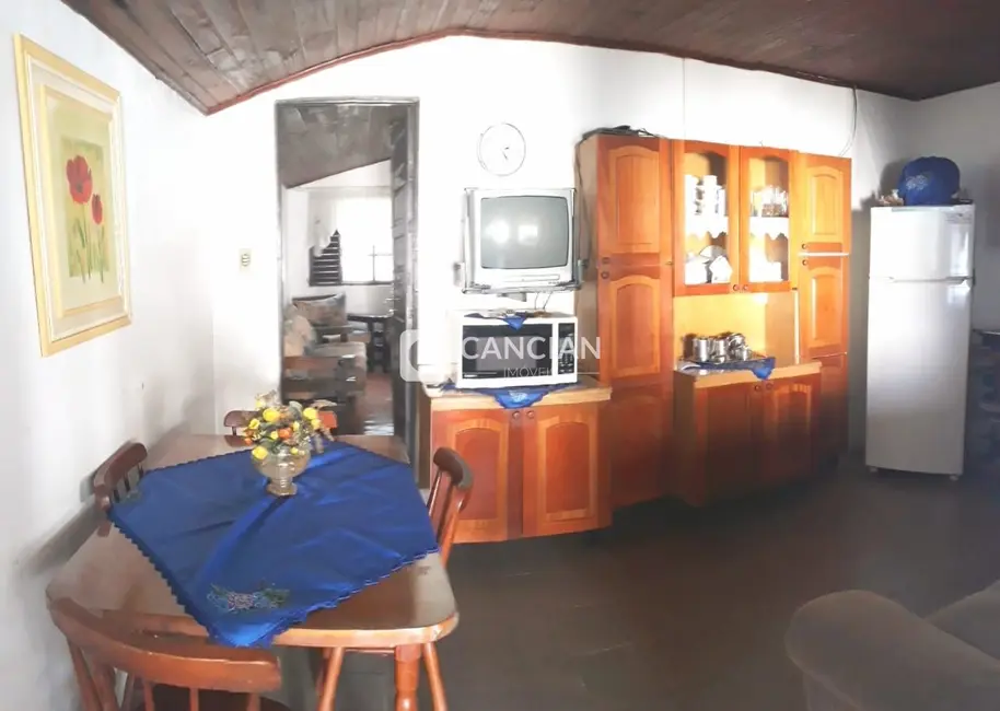 Casa com 3 quartos à venda, 90m2 em Camobi, Santa Maria - RS - imagem 8 Foto 8 de Casa com 3 quartos à venda, 90m2 em Camobi, Santa Maria - RS