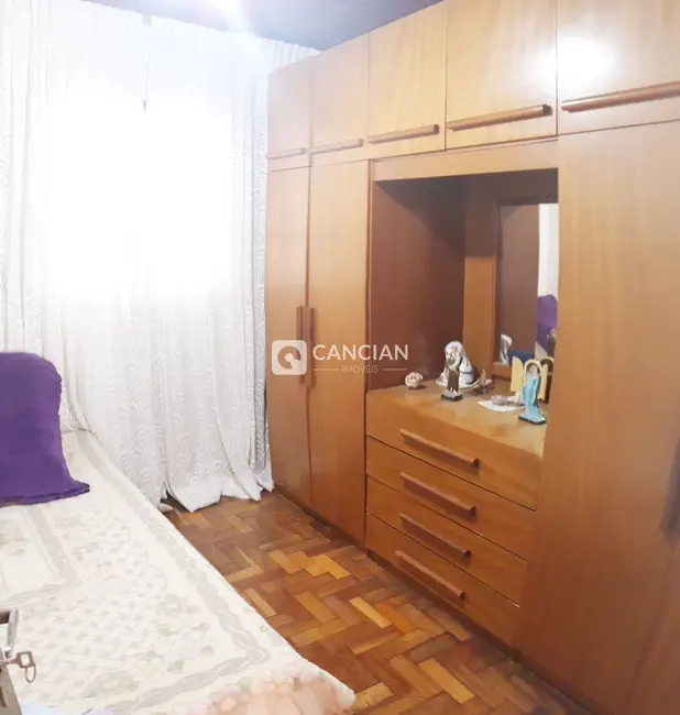 Casa com 3 quartos à venda, 90m2 em Camobi, Santa Maria - RS - imagem 6 Foto 6 de Casa com 3 quartos à venda, 90m2 em Camobi, Santa Maria - RS