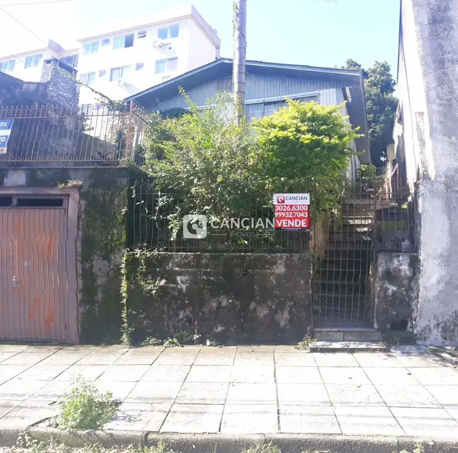 Foto 2 de Terreno / Lote à venda, 370m2 em Centro, Santa Maria - RS
