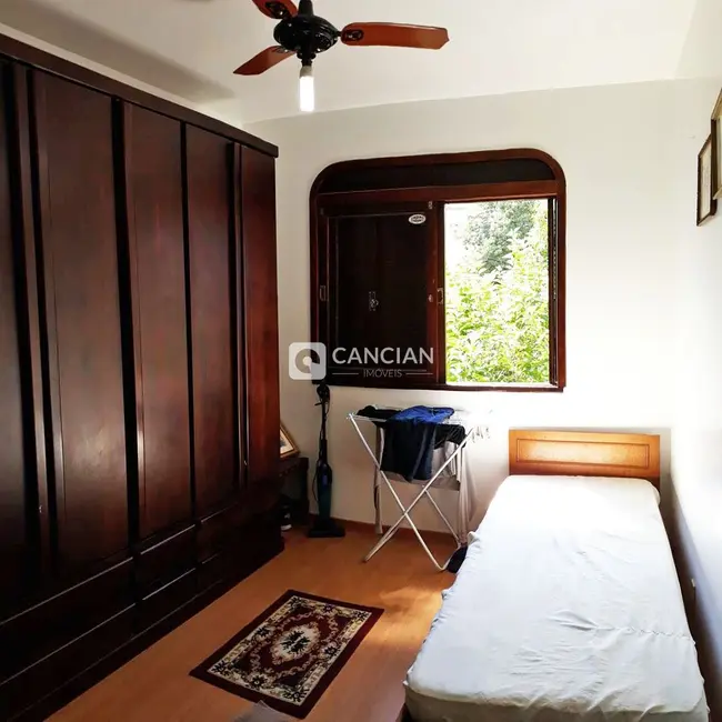 Foto 5 de Apartamento com 3 quartos à venda, 95m2 em Nossa Senhora de Fátima, Santa Maria - RS