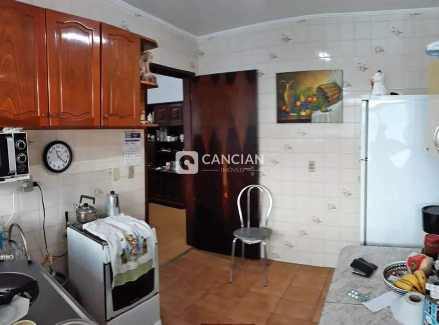 Foto 3 de Apartamento com 3 quartos à venda, 95m2 em Nossa Senhora de Fátima, Santa Maria - RS