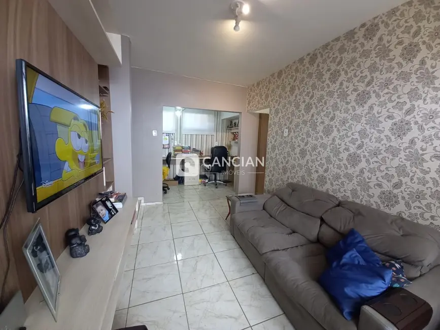 Foto 8 de Casa com 6 quartos à venda, 390m2 em Santa Maria - RS