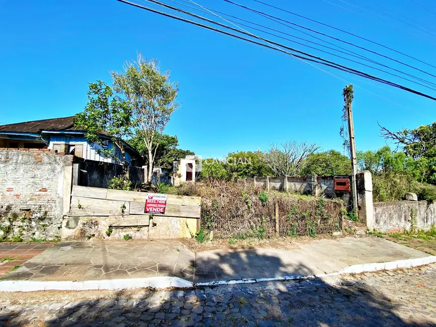 Foto 2 de Terreno / Lote à venda, 801m2 em Itararé, Santa Maria - RS