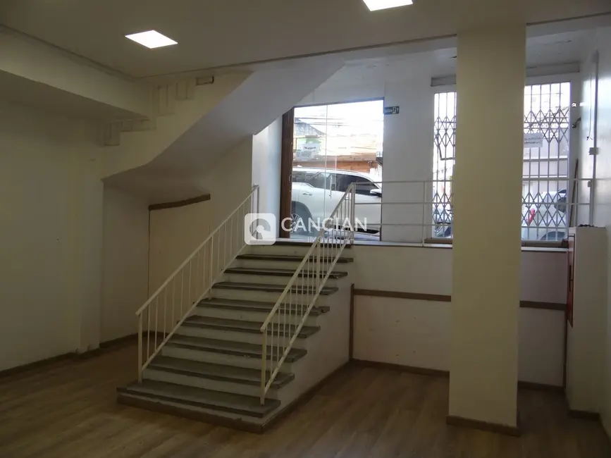 Sala Comercial à venda, 122m2 em Centro, Santa Maria - RS - imagem 4 Foto 4 de Sala Comercial à venda, 122m2 em Centro, Santa Maria - RS