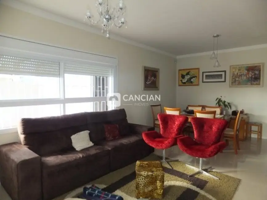 Casa com 3 quartos à venda, 199m2 em Camobi, Santa Maria - RS - imagem 2 Foto 2 de Casa com 3 quartos à venda, 199m2 em Camobi, Santa Maria - RS