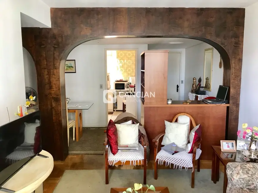 Foto 3 de Apartamento com 3 quartos à venda, 97m2 em Nossa Senhora de Fátima, Santa Maria - RS