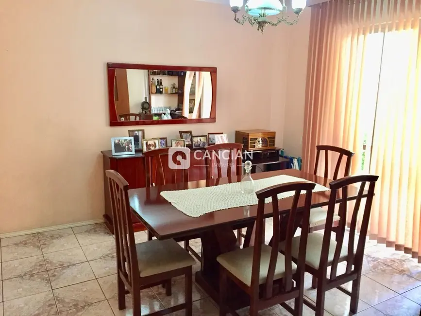 Foto 5 de Apartamento com 3 quartos à venda, 103m2 em Centro, Santa Maria - RS