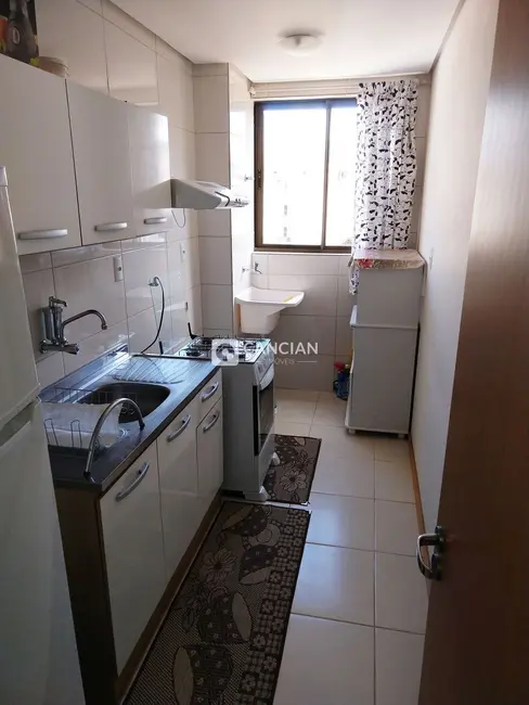 Foto 8 de Apartamento com 2 quartos à venda, 58m2 em Nossa Senhora de Lourdes, Santa Maria - RS