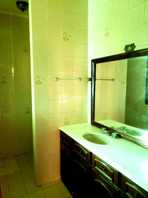 Casa com 6 quartos à venda, 452m2 em Noal, Santa Maria - RS - imagem 6 Foto 6 de Casa com 6 quartos à venda, 452m2 em Noal, Santa Maria - RS