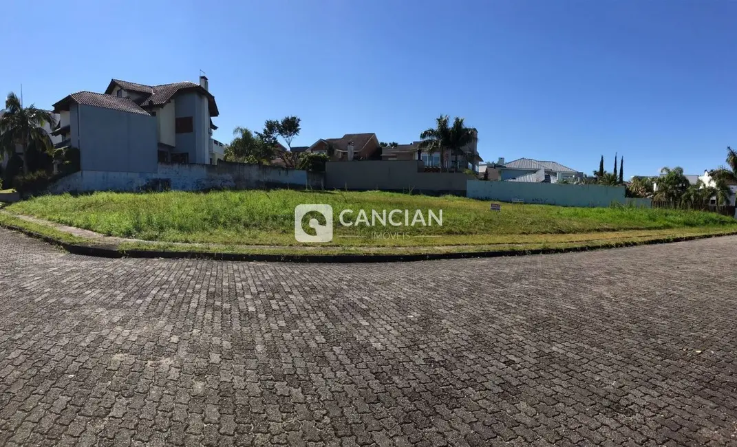 Foto 2 de Terreno / Lote à venda, 1748m2 em São José, Santa Maria - RS