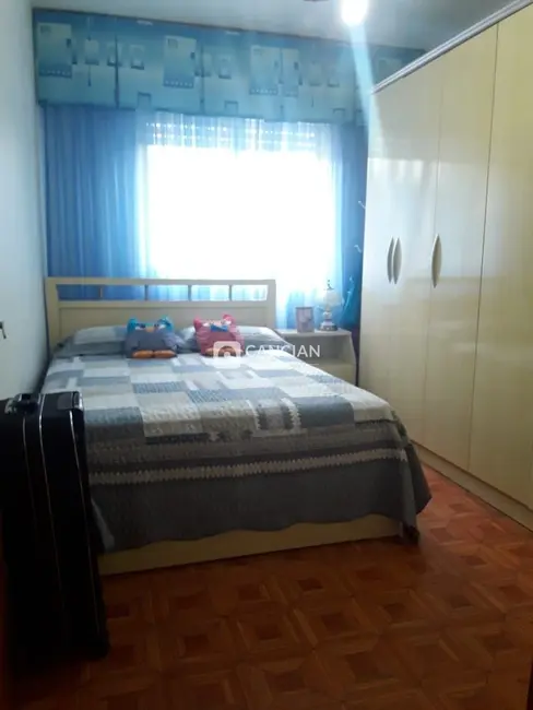 Foto 9 de Apartamento com 2 quartos à venda, 72m2 em Nossa Senhora das Dores, Santa Maria - RS