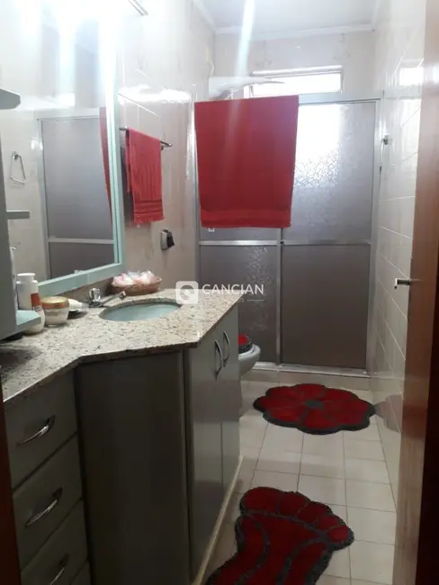 Foto 7 de Apartamento com 2 quartos à venda, 72m2 em Nossa Senhora das Dores, Santa Maria - RS