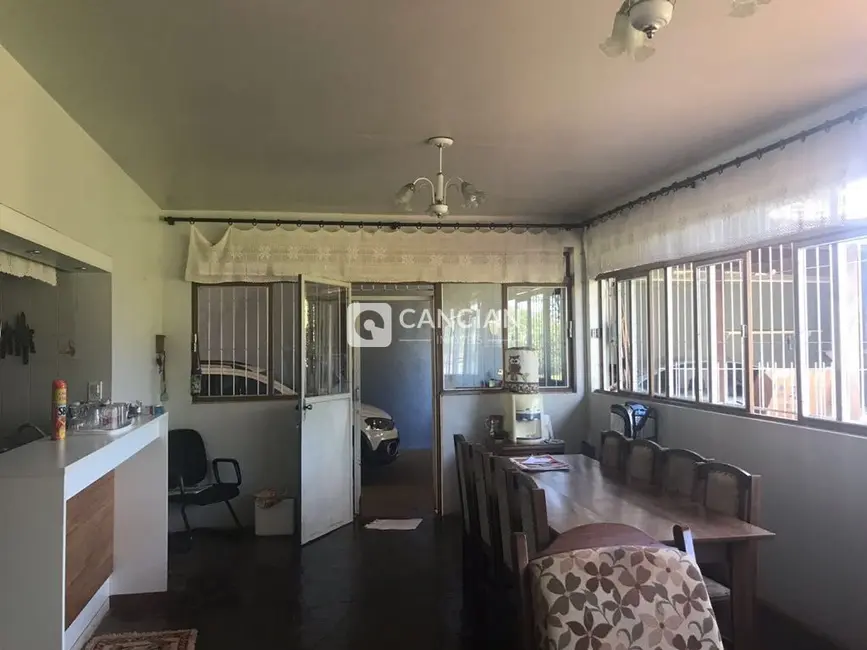 Foto 3 de Casa com 4 quartos à venda, 205m2 em Sao Borja - RS