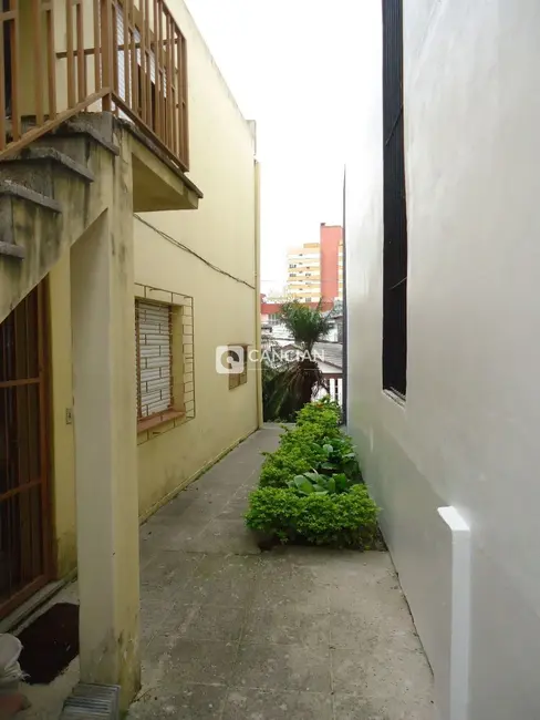 Foto 2 de Apartamento com 2 quartos à venda, 100m2 em Centro, Santa Maria - RS
