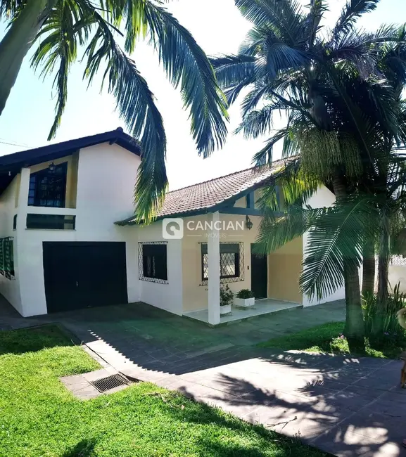 Casa com 3 quartos à venda, 243m2 em Presidente João Goulart, Santa Maria - RS - imagem 3 Foto 3 de Casa com 3 quartos à venda, 243m2 em Presidente João Goulart, Santa Maria - RS