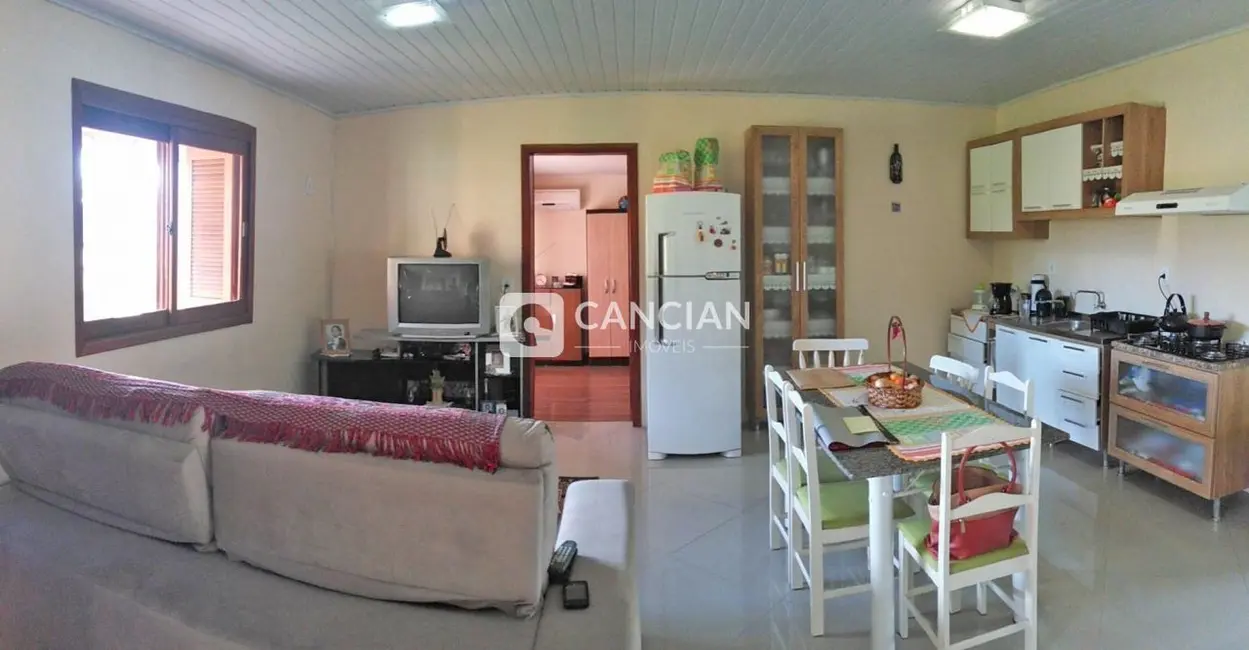 Foto 3 de Casa com 2 quartos à venda, 150m2 em Itaara - RS