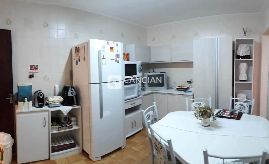 Foto 4 de Apartamento com 3 quartos à venda, 116m2 em Bonfim, Santa Maria - RS