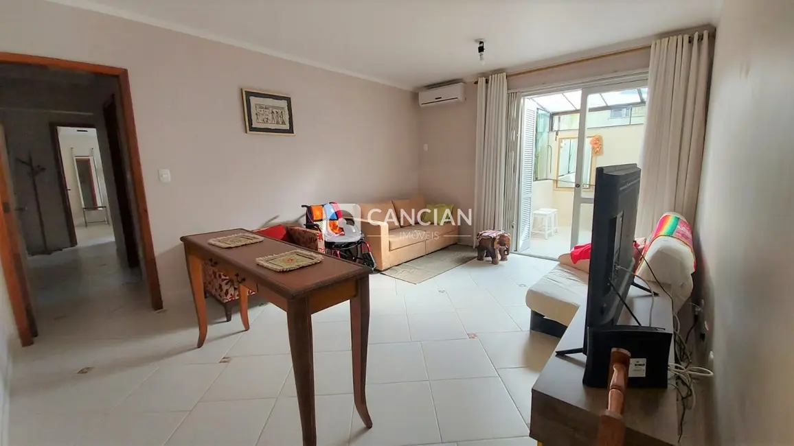 Foto 3 de Apartamento com 2 quartos à venda, 106m2 em Centro, Santa Maria - RS