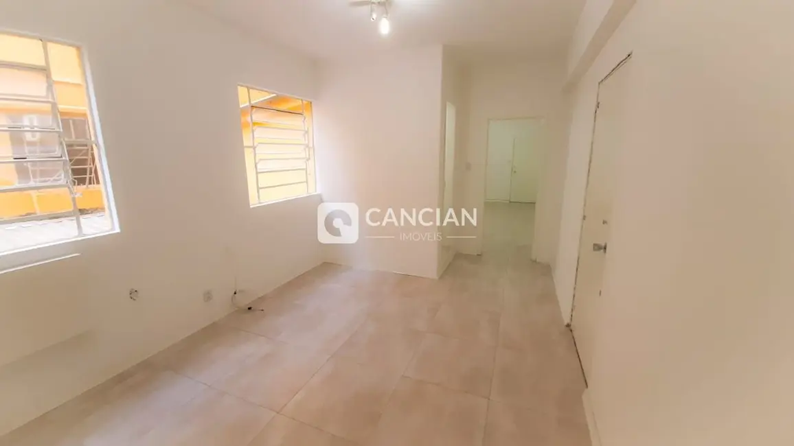 Foto 2 de Sala Comercial para alugar, 40m2 em Bonfim, Santa Maria - RS