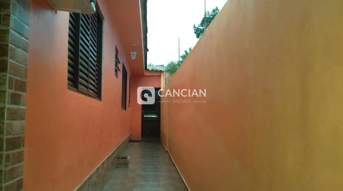 Foto 2 de Casa com 3 quartos à venda, 96m2 em Salgado Filho, Santa Maria - RS