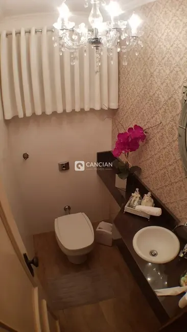 Foto 9 de Apartamento com 3 quartos à venda, 230m2 em Nossa Senhora de Fátima, Santa Maria - RS