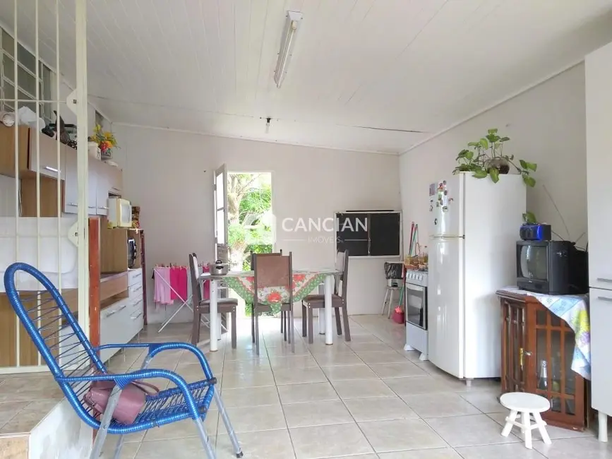 Foto 4 de Casa com 3 quartos à venda, 90m2 em Nossa Senhora do Perpétuo Socorro, Santa Maria - RS