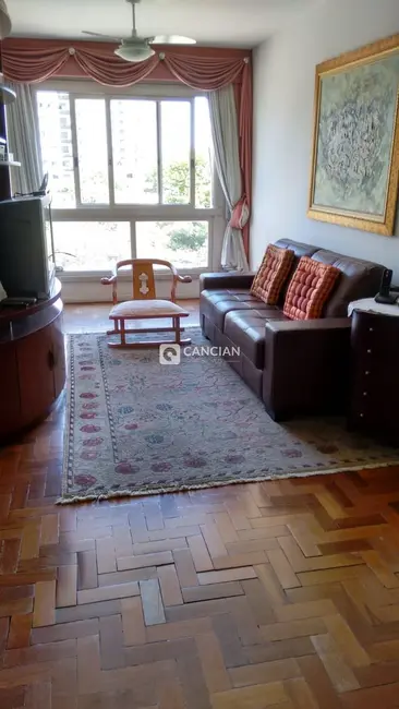 Apartamento com 2 quartos à venda, 81m2 em Menino Deus, Porto Alegre - RS - imagem 2 Foto 2 de Apartamento com 2 quartos à venda, 81m2 em Menino Deus, Porto Alegre - RS