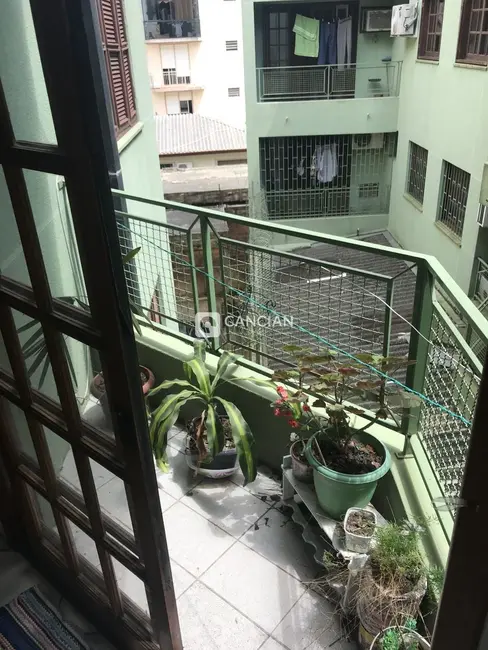 Foto 4 de Apartamento com 1 quarto à venda, 64m2 em Nossa Senhora de Fátima, Santa Maria - RS