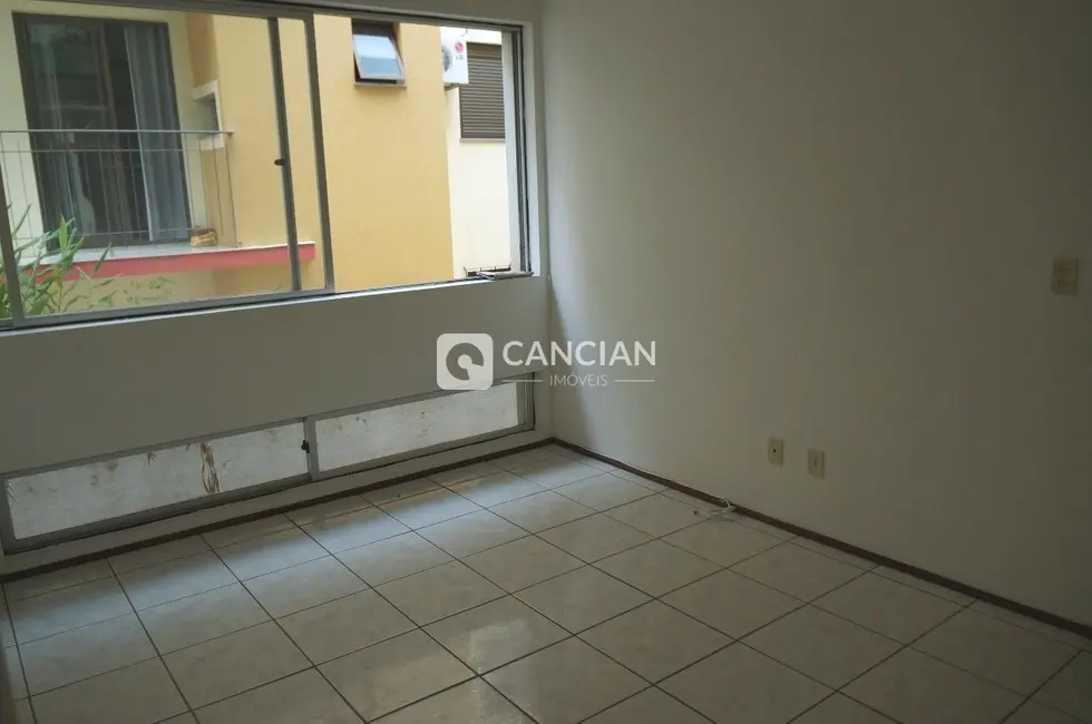 Foto 3 de Apartamento com 1 quarto à venda, 52m2 em Centro, Santa Maria - RS