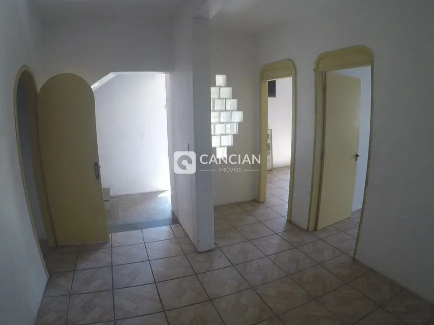 Casa com 3 quartos à venda, 195m2 em Nossa Senhora do Rosário, Santa Maria - RS - imagem 4 Foto 4 de Casa com 3 quartos à venda, 195m2 em Nossa Senhora do Rosário, Santa Maria - RS