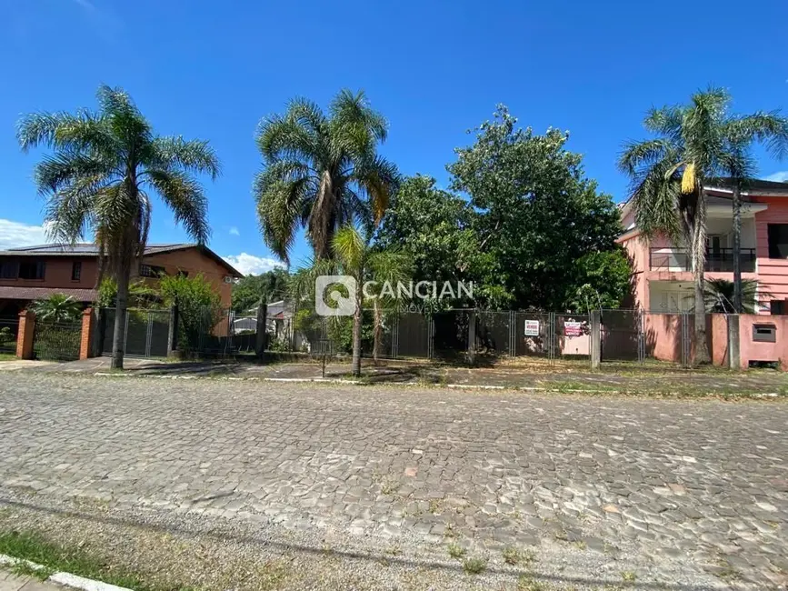 Foto 1 de Terreno / Lote à venda, 720m2 em Nossa Senhora de Lourdes, Santa Maria - RS