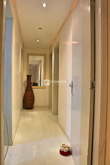 Foto 7 de Apartamento com 3 quartos à venda, 105m2 em Centro, Santa Maria - RS