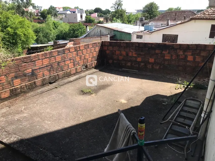 Casa com 3 quartos à venda, 239m2 em Duque de Caxias, Santa Maria - RS - imagem 8 Foto 8 de Casa com 3 quartos à venda, 239m2 em Duque de Caxias, Santa Maria - RS