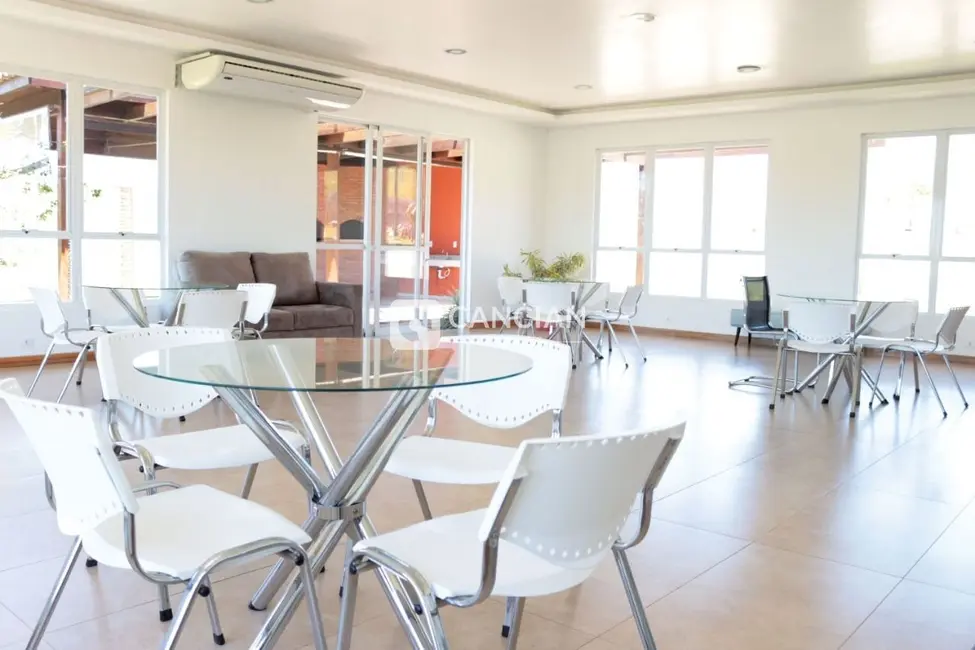 Foto 6 de Terreno / Lote à venda, 300m2 em Tomazetti, Santa Maria - RS