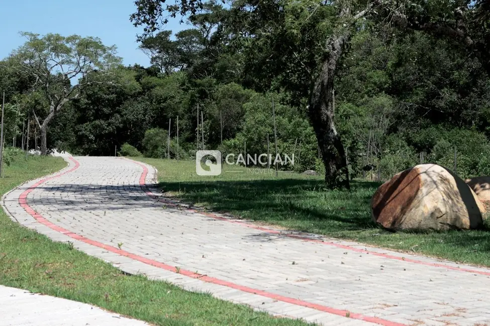 Foto 9 de Terreno / Lote à venda, 300m2 em Tomazetti, Santa Maria - RS